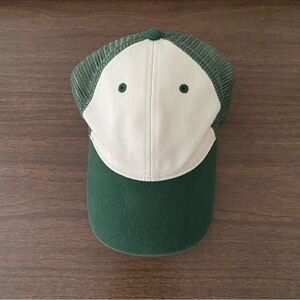 Brandy Melville Green Katherine Mesh Cap